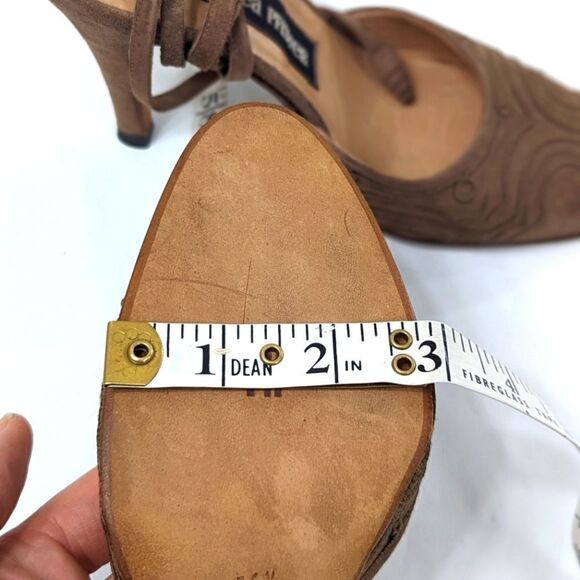 Andrea Pfister Heels  - Picture 7 of 7